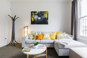 Bright Renovated Villa Short Walk to Ponsonby Road