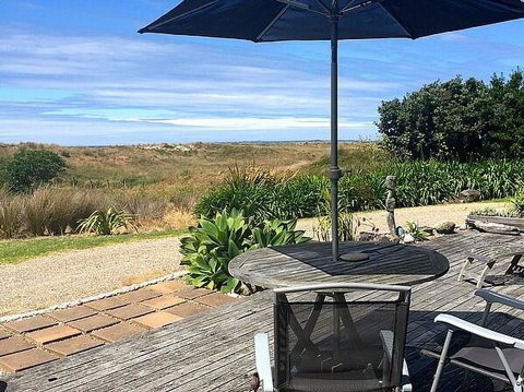 Brilliant Beachfront Bach - Beachfront Bach Papamoa - Accommodation New Zealand 2