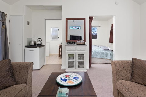 Brookhaven Cottage - Accommodation New Zealand 3