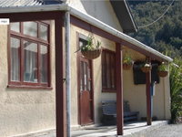 Brunnerton Lodge and Backpackers