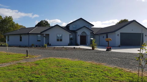 Bruntwoodlodge - Accommodation New Zealand 0