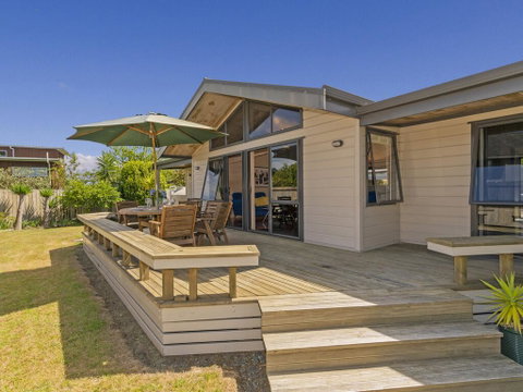 Bryley - Cooks Beach Holiday Home - Accommodation New Zealand 0