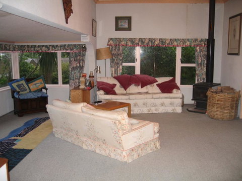 Bush House - Accommodation New Zealand 3