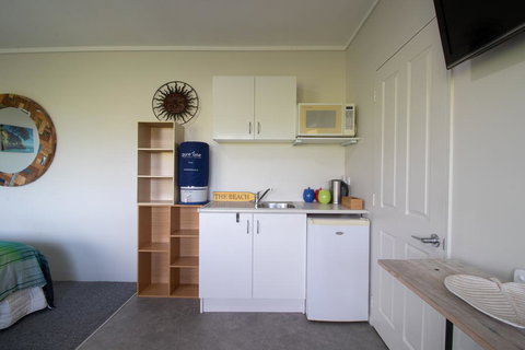 BUTLERS LANE - THE STUDIO - Accommodation New Zealand 3