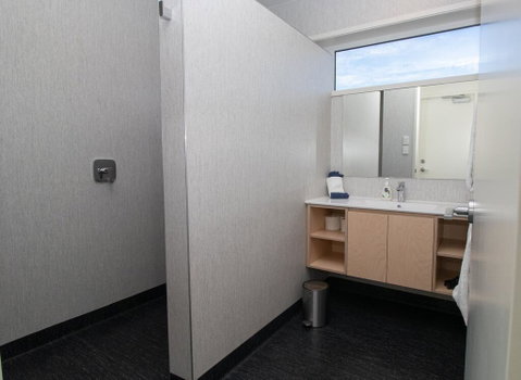 BY THE SEA ON SACKVILLE - BRAND NEW APARTMENT - Accommodation New Zealand 3
