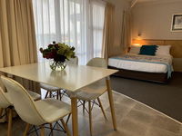 Cameron Thermal Motel