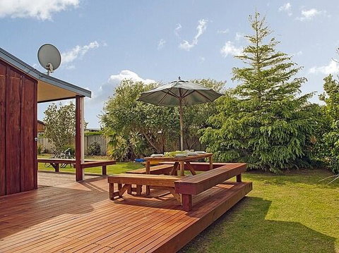 Castleview Getaway Matarangi - Matarangi Holiday Home - Accommodation New Zealand 2