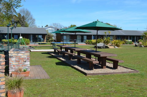 Cedarwood Lakeside Motel & Conference Venue - Accommodation New Zealand 2