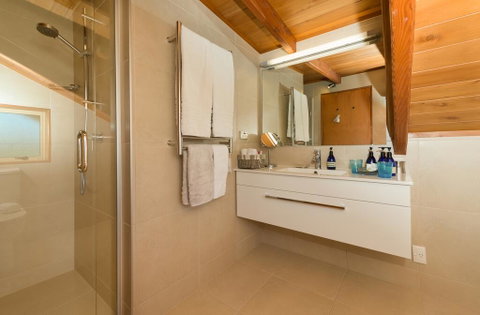 Chalet Romantica - Accommodation New Zealand 1