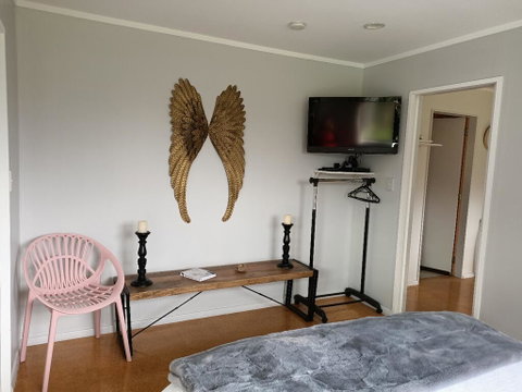 Chateau Le Cross - Accommodation New Zealand 1