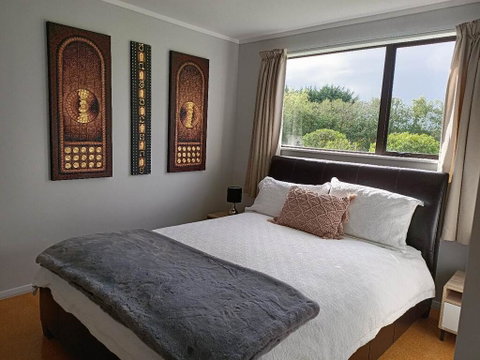 Chateau Le Cross - Accommodation New Zealand 0