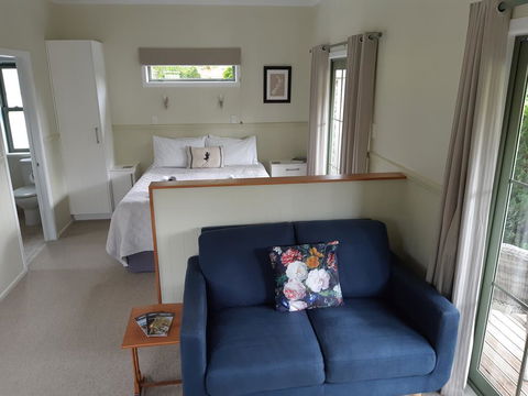 Clive Colonial Cottages - Accommodation New Zealand 1