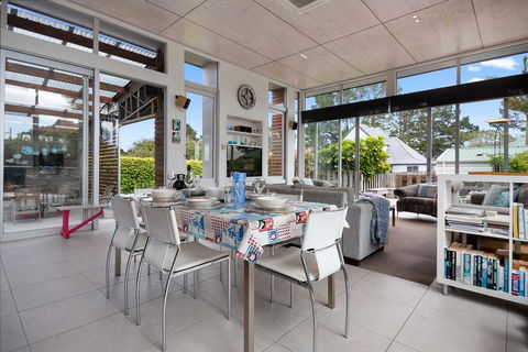 Coastal Chateau - Pauanui Holiday Home - Accommodation New Zealand 3
