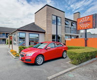 Coleraine Suites  Apartments