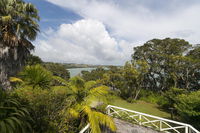 Coopers Beach Kiwi Bach - Beachfront Holiday Home