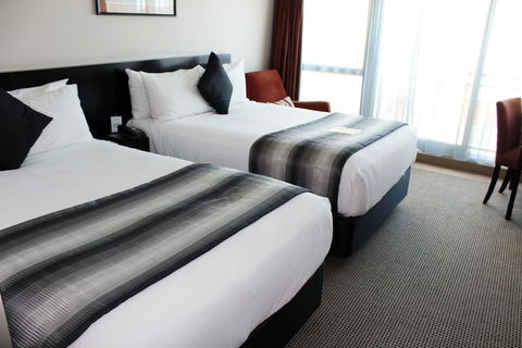 Copthorne Hotel Wellington, Oriental Bay - Accommodation New Zealand 0