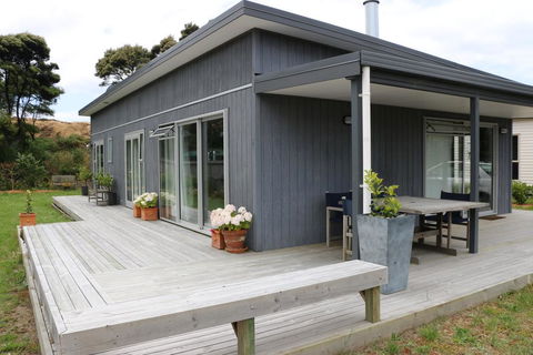 Cosy Mangawhai House - Accommodation New Zealand 2