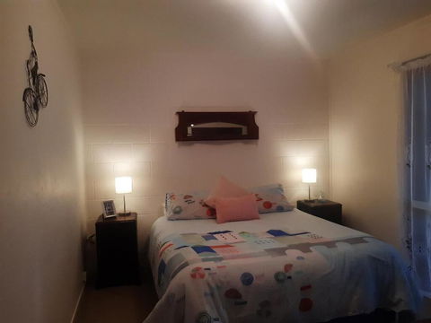 Cosy Retro Cutie - Accommodation New Zealand 1