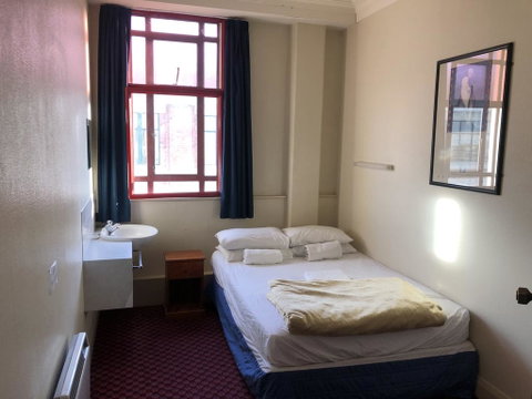 Criterion Art Deco Backpackers - Accommodation New Zealand 2