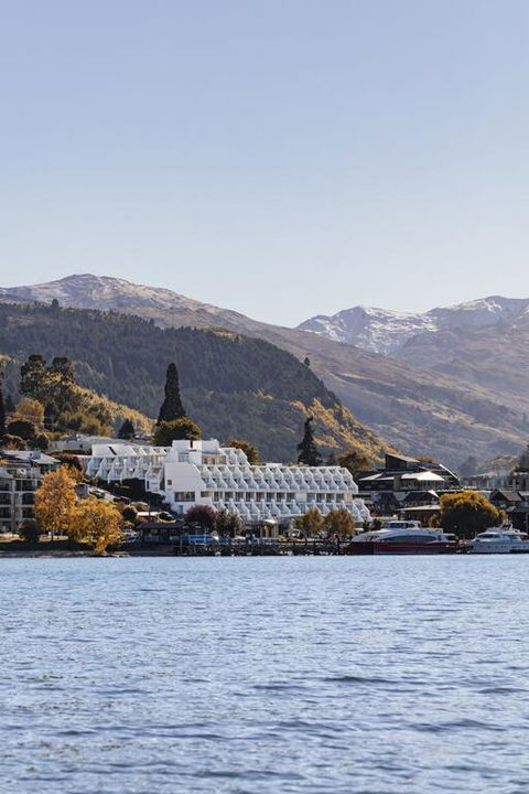 Crowne Plaza Queenstown - Accommodation New Zealand 3