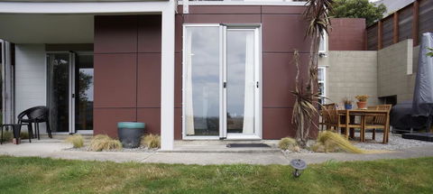 Datong Pavilion - Close To CBD With Awesome Hill Views - Accommodation New Zealand 1