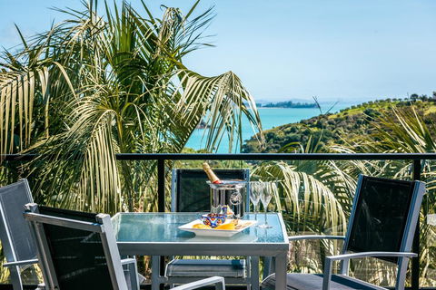 Delamore Cove - Manuka /You've Got It Maid - Accommodation New Zealand 2