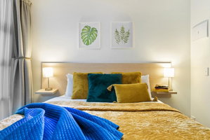 Deluxe Apartment with Sofa Bed - Sleeps 4