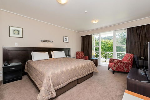 Discovery Settlers Hotel - Accommodation New Zealand 3