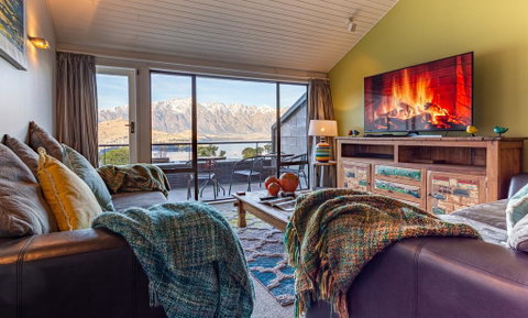 Distinctive Alpine Meadows - Accommodation New Zealand 2