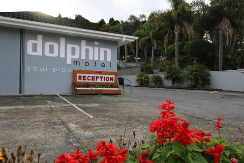 Dolphin Motel - Accommodation New Zealand 0