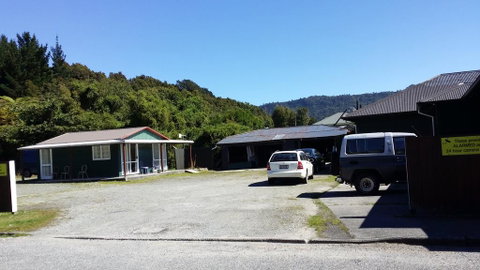 Dunollie Hotel - Accommodation New Zealand 2