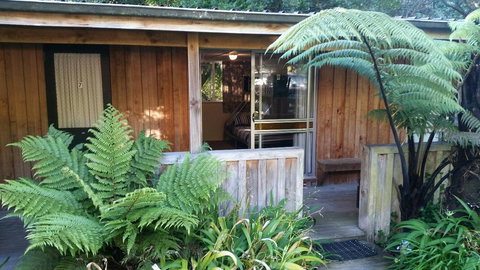 Egmont Eco Leisure Park & Backpackers - Accommodation New Zealand 1