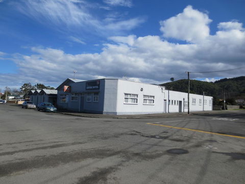 Empire Hotel - Accommodation New Zealand 3
