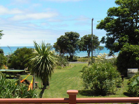 Endless Summer Lodge - Accommodation New Zealand 0