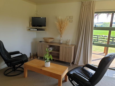 Fairway Cottage - Accommodation New Zealand 2