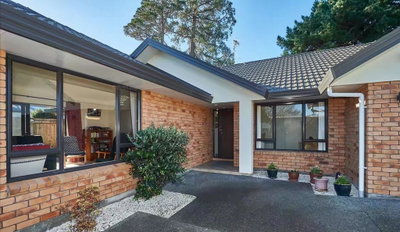 Family Style BNB Easy Living