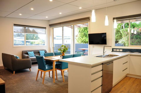 Fergussons Motor Lodge - Accommodation New Zealand 1