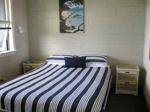 Flaxmill Bay Motel Unit 4 - Flaxmill Bay - Accommodation New Zealand 1