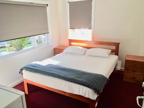 Freemans Backpackers - Accommodation New Zealand 1