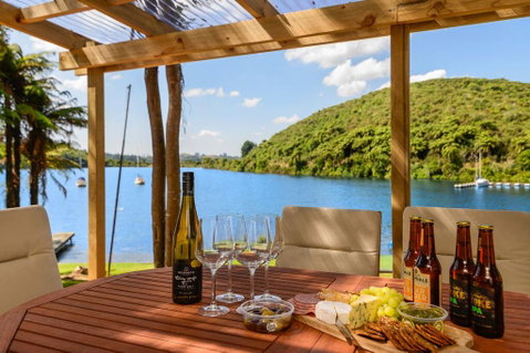 Freshwater Boat House - Lake Rotoiti Holiday Home - Accommodation New Zealand 0