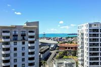 G 180 City Harbour View 2 bedder x 2 bath Apt