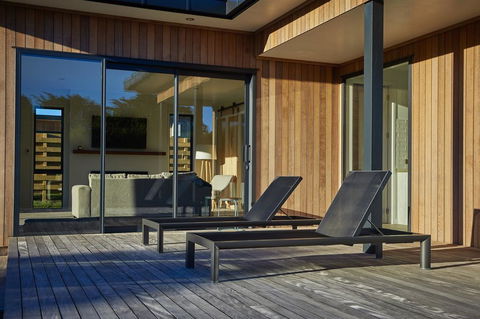 Glenburn Coastal Retreat - Accommodation New Zealand 3