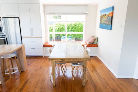 Gorgeous Family Retreat In Meadowbank With Pool - Accommodation New Zealand 2