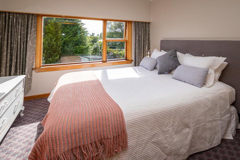 Grand View - Accommodation New Zealand 1