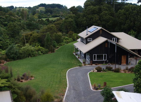 Gully Retreat Karapiro - Accommodation New Zealand 1