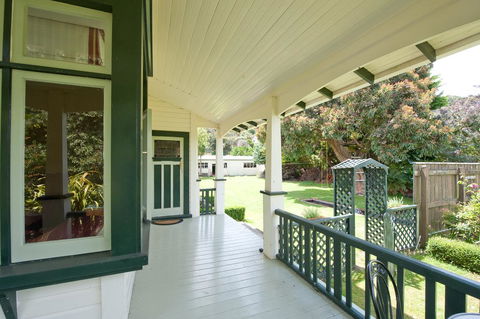 Gumnut House. - Accommodation New Zealand 3