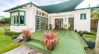Gumnut House.