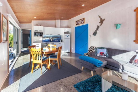 Hahei Beach Bach. - Accommodation New Zealand 0