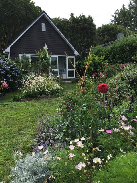 Hahei Kereru Cottage - Accommodation New Zealand 1