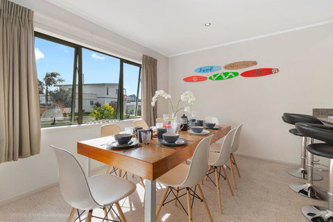 Hamamas Haus - Pauanui Holiday Home - Accommodation New Zealand 2